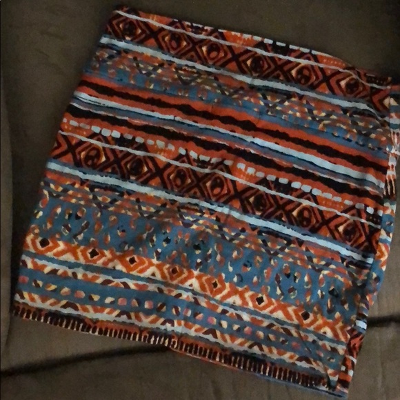 Skirt - Picture 2 of 2